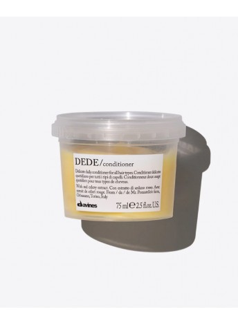 Делікатний зволожувальний кондиціонер для всіх типів волосся Davines Essential Haircare DEDE Сonditioner, 75 мл